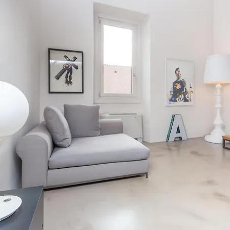 San Teodoro 34 - Stylish In Front Of Forum Appartement *